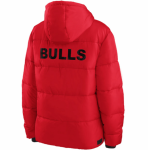 Erin-Andrews-Red-Chicago-Bulls-Puffer-Jacket