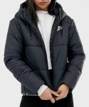 Grand-Army-Leila-Kwan-Zimmer-Jacket-600×720