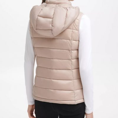 Women’s Packable Hooded Sand Vest